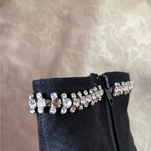 Express Faux Suede Rhinestone Ankle Boots, Size 9 - Picture 9 of 9
